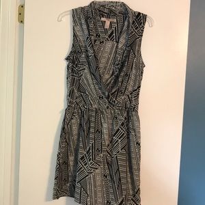 Black and White Patterned Dress with Pockets